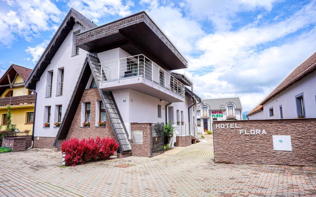 Hotel Flora Bešeňová Esterno foto